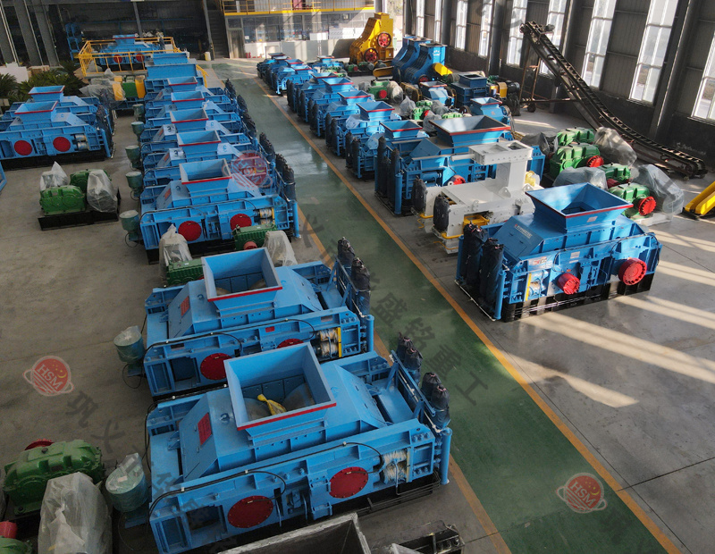 石英砂制砂子設(shè)備哪家好？全液壓對輥制砂機(jī)多少錢？