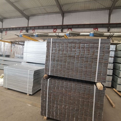 加油站鋼格柵：防爆、防靜電的安全解決方案