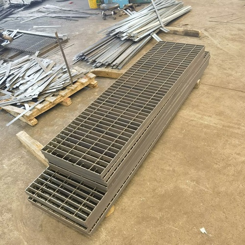 從工業(yè)到民用，鋼格柵到底好在哪？答案在這