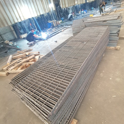 鋼格板背后的努力，遠(yuǎn)比你想象得多