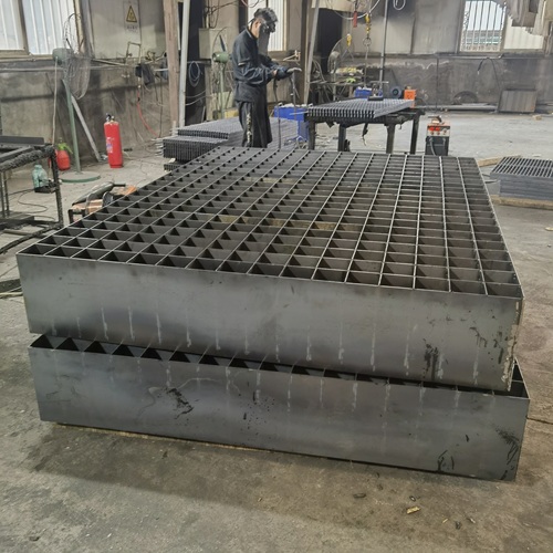 鋼格柵板型號怎么選？一篇講透