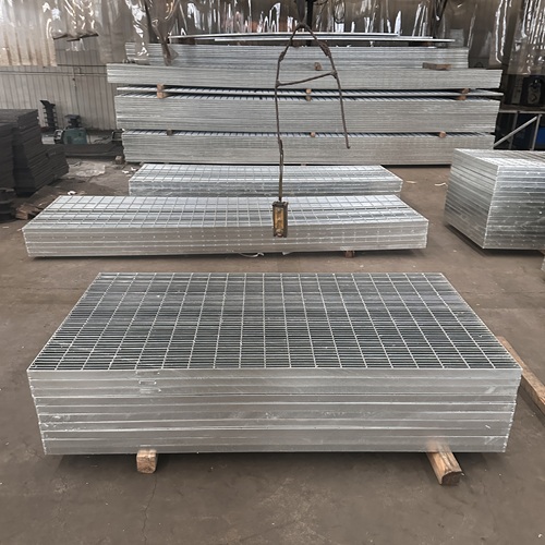 鋼格板玩出設計感商業(yè)綜合體隔斷新選擇