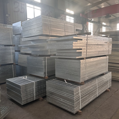 鋼格板長(zhǎng)期使用變形修復(fù)方案看這里